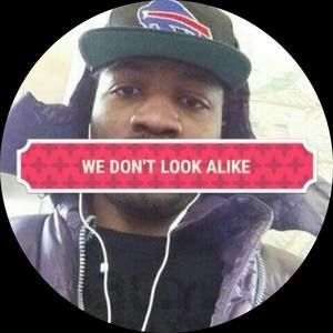 Meet your Posher, Demetris